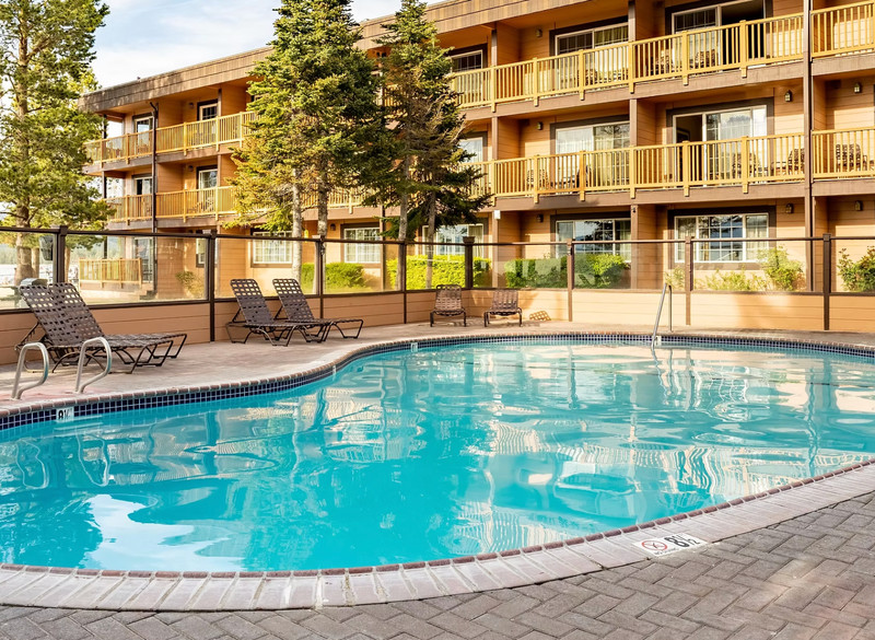 Tahoe Beach & Ski Club ~ South Lake Tahoe, CA ~Studio/Sleeps 2~7Nts NOV/DEC 2026 gallery