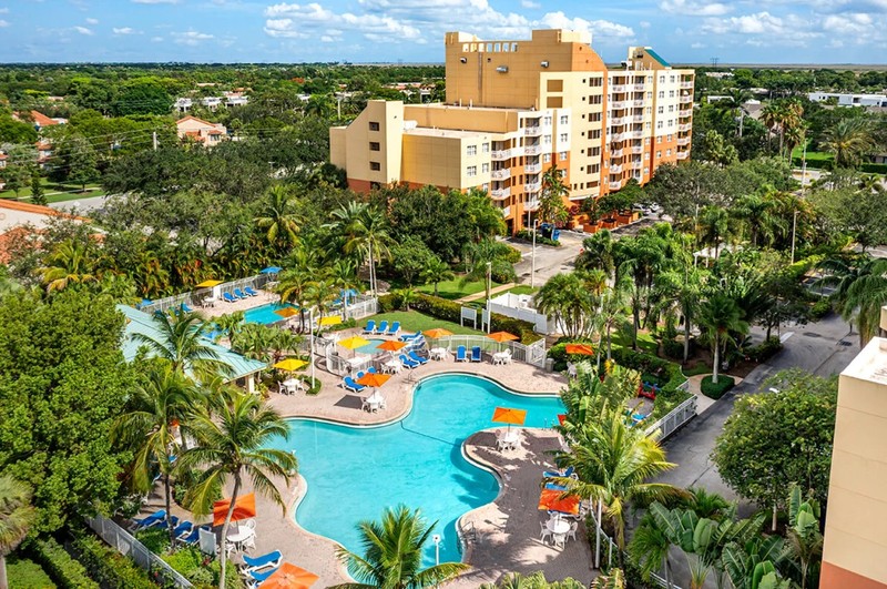 Vacation Village at Bonaventure ~ FL ~ 2BR/Sleeps 8 ~ 7Nts May 30 thru June 6