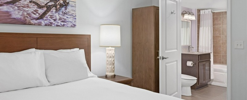 Wyndham Towers on the Grove - 2BR Jul July Aug August Sep Sept gallery
