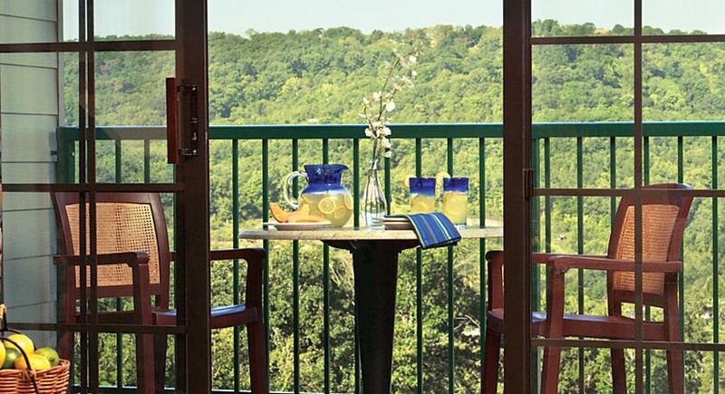 Branson, MO~Falls Village~December 23-26, 2025 Studio, Sleeps 4 gallery