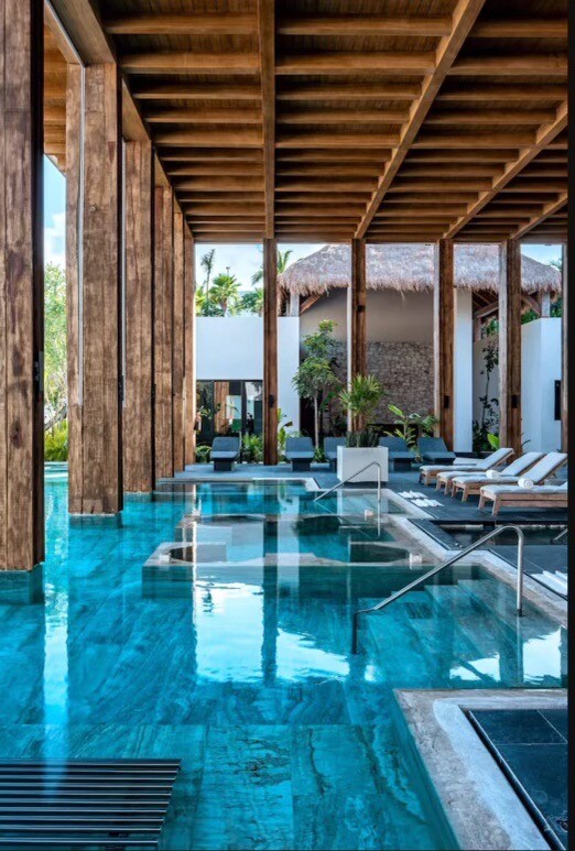 Secrets Punta Cana – 7 nights – Summer Sale – Lowest rates guaranteed!